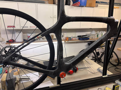 TW Framebuilding CF op maat gemaakte racefiets