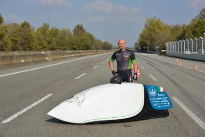 Policumbent Cerberus World Record Bike and Rider