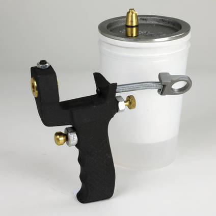 Gelcoat Spray Gun - Cup Separated from Gun